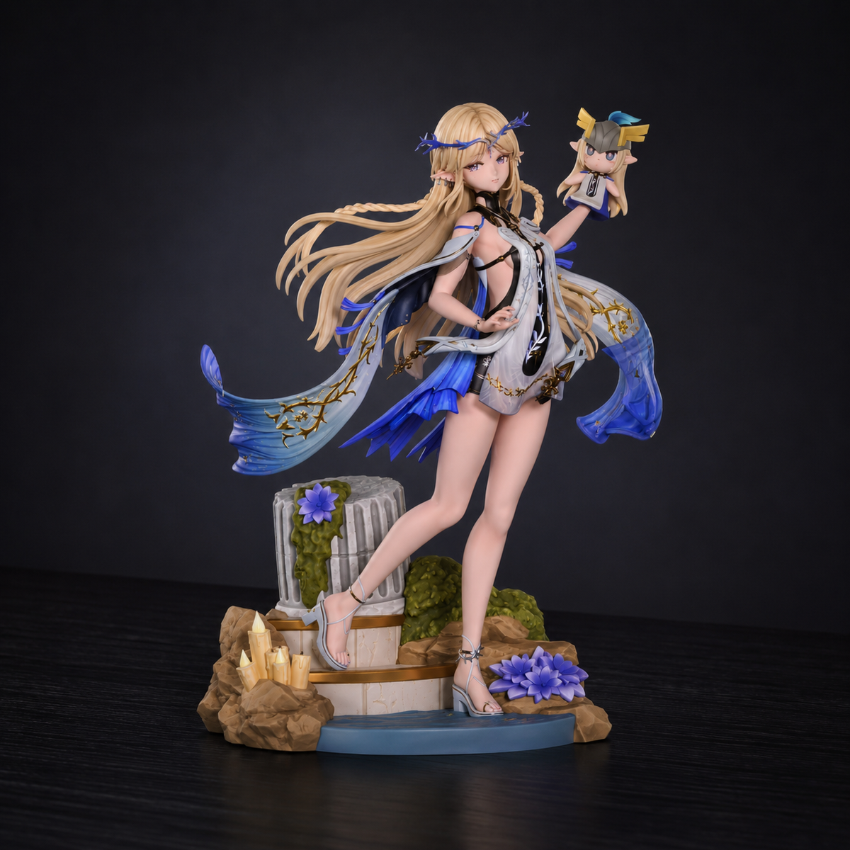 Cartethyia Wuthering Waves anime figure GK resin collectible statue with long blonde hair and blue outfit